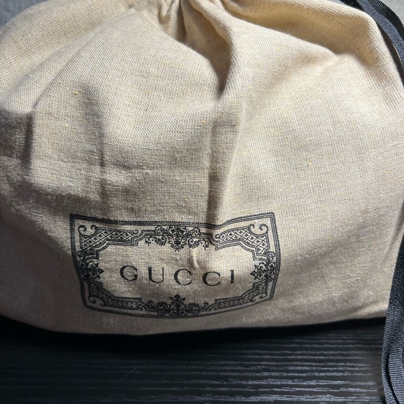 Gucci Padlock Crossbody Bag - Picture 12 of 12